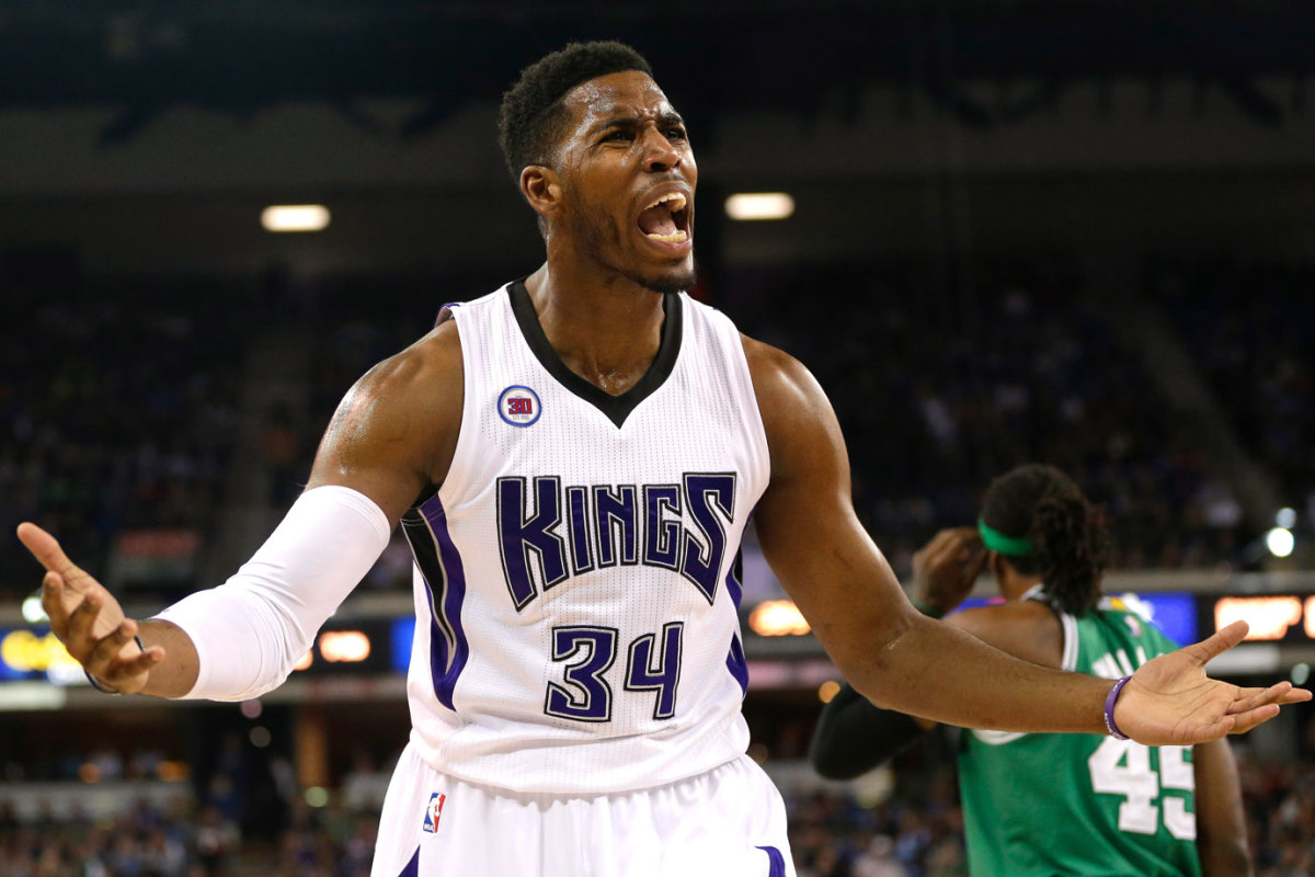 Jason-Thompson-2015-0220-foul-face-react.jpg